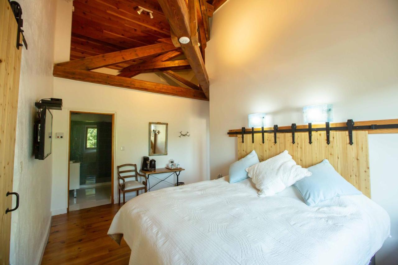 Domaine De Terrac Bed and Breakfast Rimont Εξωτερικό φωτογραφία