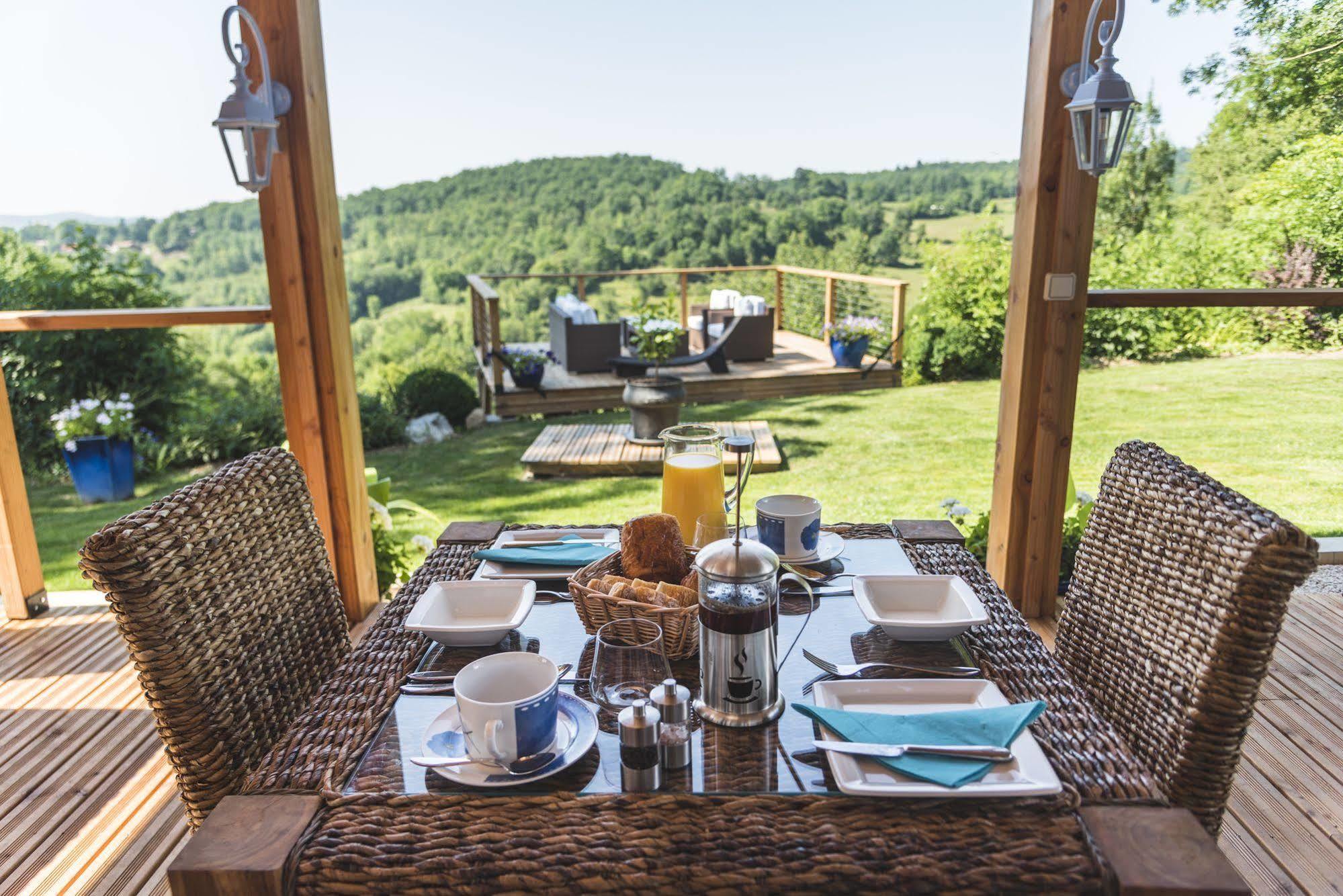 Domaine De Terrac Bed and Breakfast Rimont Εξωτερικό φωτογραφία